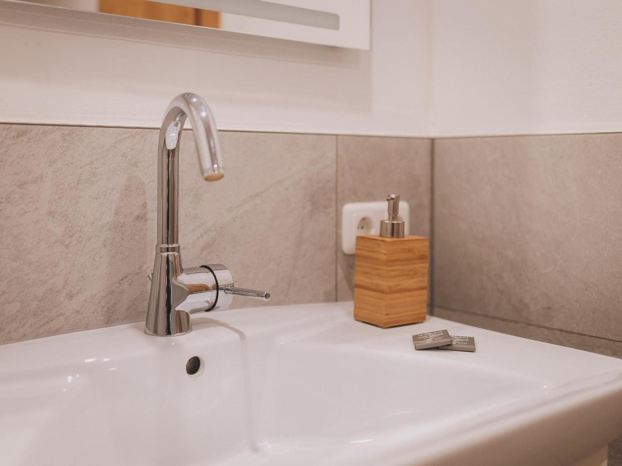 Haus Altenberger By We Rent, Summercard Included Zell am See Cameră foto